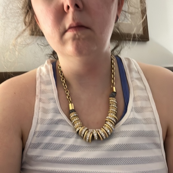 Ann Taylor Women’s Statement Necklace - Picture 3 of 6